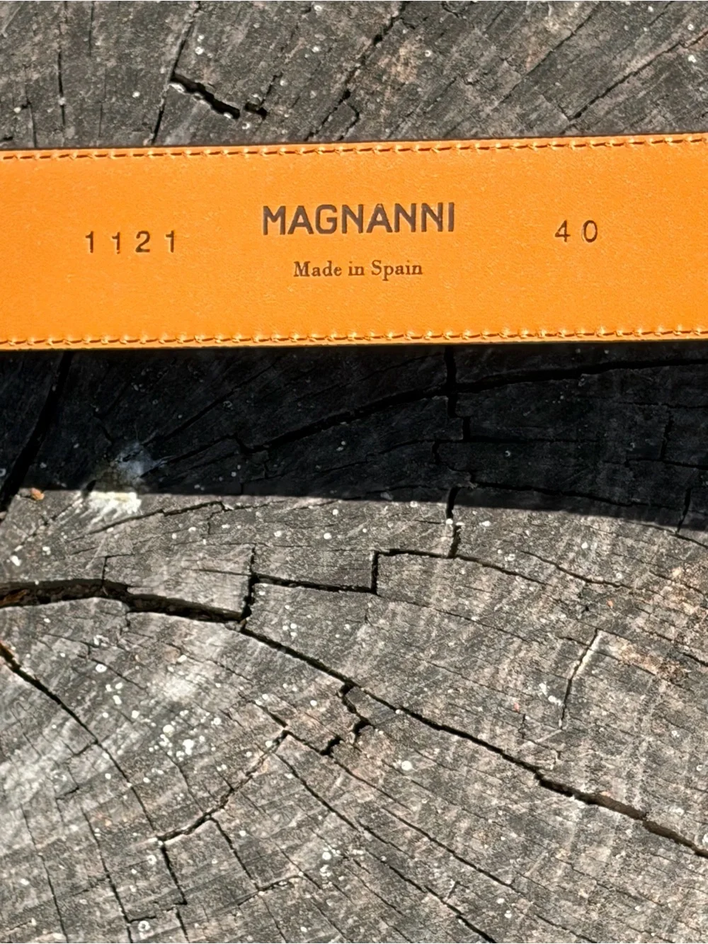 Magnanni Black Leather Belt with Tan Interior and Silver Buckle NWOT SZ 40